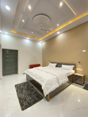 Rudraksha Inn